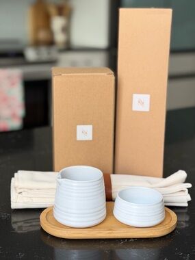 Nespresso Coffee Serving Set & Barista Towel New